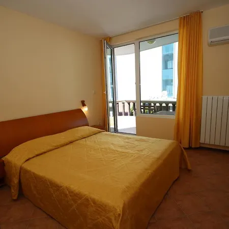 Continental Хотел Китен