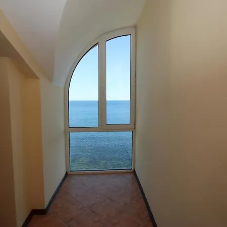 Хотел Continental Китен