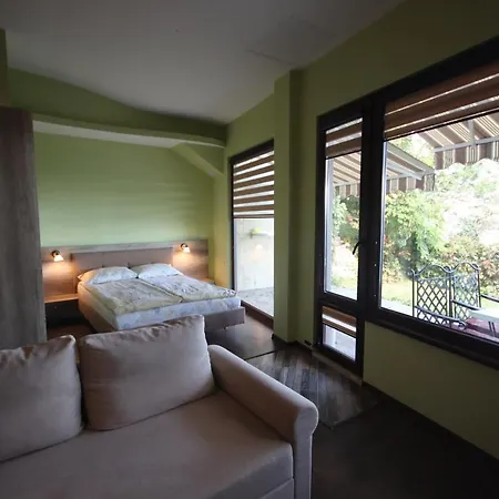 Хотел Continental