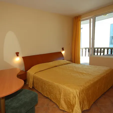 Continental 2* Китен