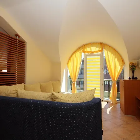 Хотел Continental Китен