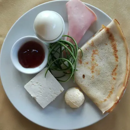 Continental Хотел