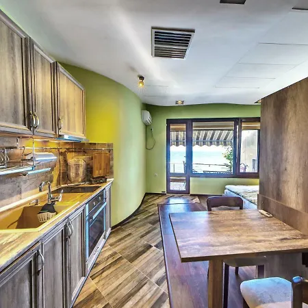 Continental 2* Kiten (Burgas)